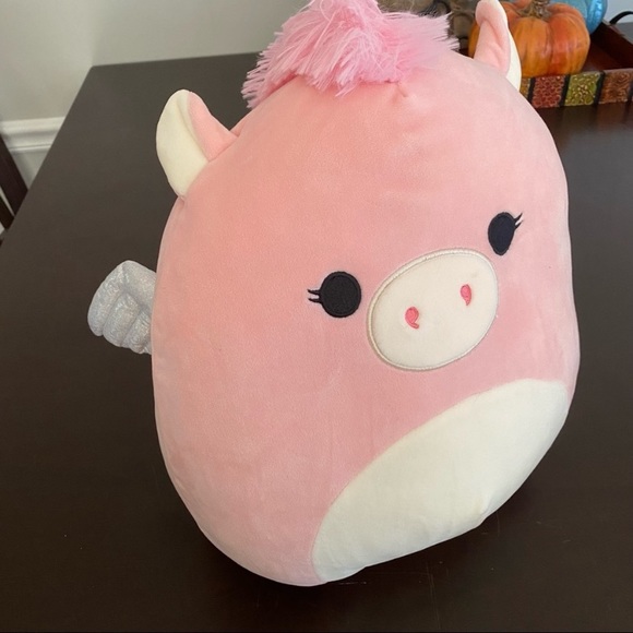 Pandora the Pegasus Squishmallow from the Dream Squad - Picture 2 of 4